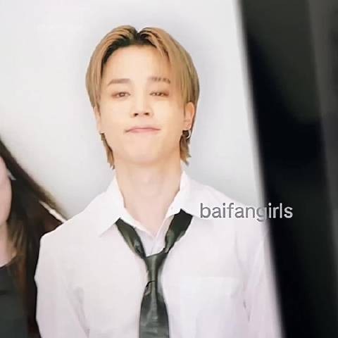 原来还能和拍照 /cr.logo