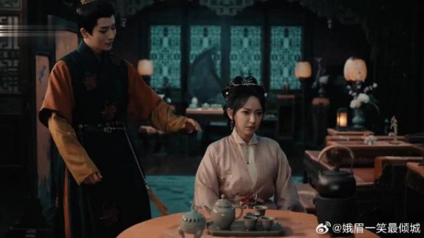 杀人误事惊后院,六小姐失踪夜未明