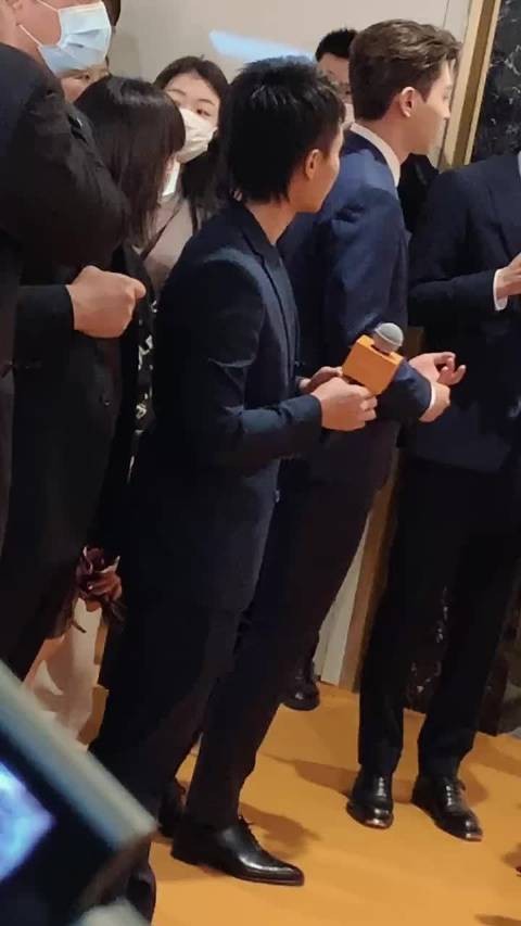 宝格丽见面会帅气的邓先生
