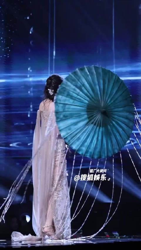 杨幂伴舞完全江南美人