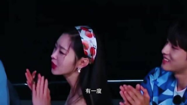 原来要不是因为和胡歌合作这部剧，宋轶差点就被妈妈劝退圈嫁人了