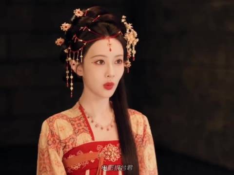 暮晚摇带着右臂来见哥哥，一上来就说出他是凶手给竹马整不会了！