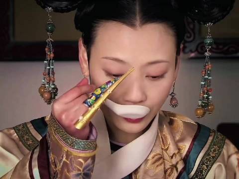 当端妃第一次看到甄嬛那张脸的时候,她就知道,她的机会来了