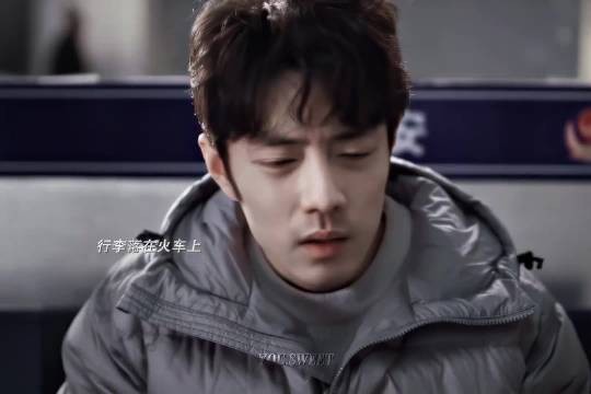 这话还好是对我们亮亮说的，要是对阿光说的，他不得说“我就知道我妈没死”