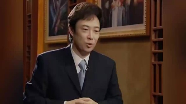 费玉清谈哥哥张菲和姐姐费贞绫！张菲喜欢吹牛？哈哈