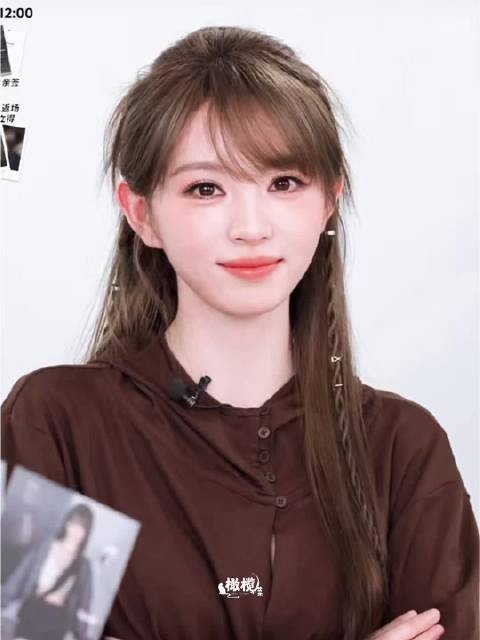 请听这个小田用君黛和魏娆的方式跟大家说早安