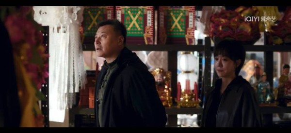 大爷自称特工对摩斯密码1314，副官配合称组织让你保重身体