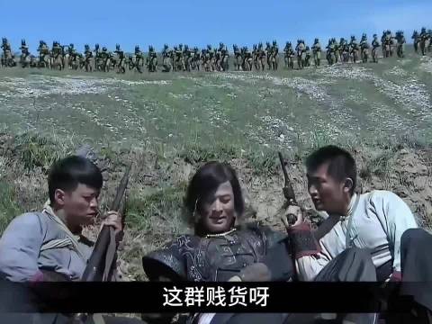 老二婶上山打鬼子，不幸落入埋伏中弹牺牲，尽显英雄骨气