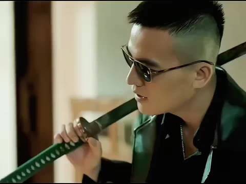 欧豪饰反派耿小青摊牌自曝身世,眼神狠厉隐忍