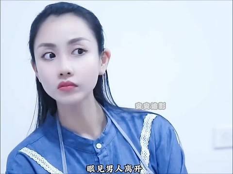 女保洁将偷来的钱藏在百叶窗上,不料最后还是被发现了
