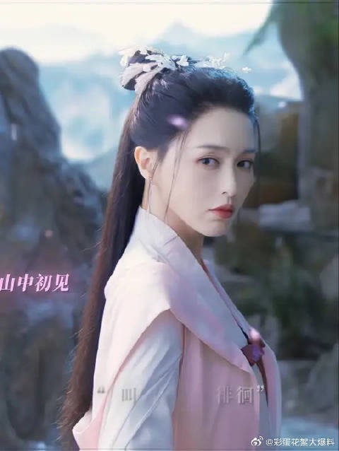 姬谭音源仲初次见面就牵手,这很正常吧~️