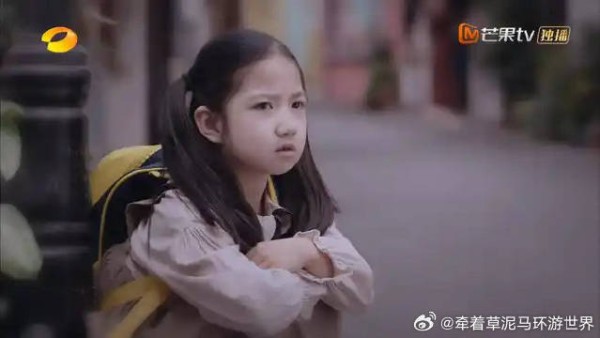尖尖牙疼还想吃糖，求凌霄买一个，哪料他太狠心