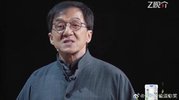成龙教新人演员试戏，一出场就狠狠抓住导演，真的太厉害了！