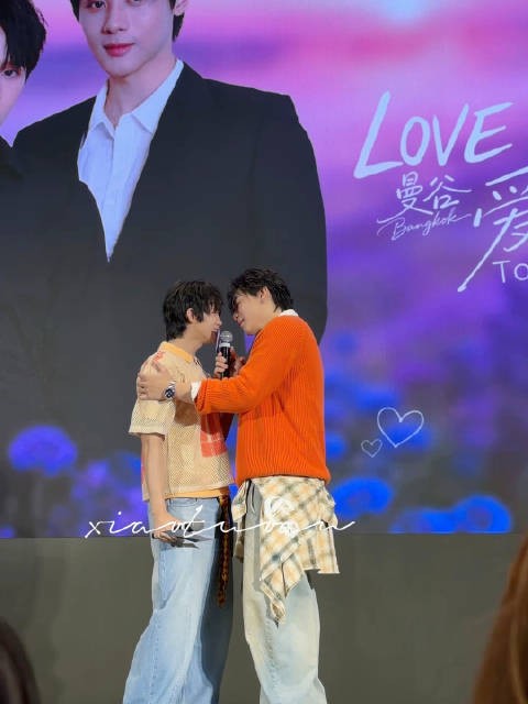 突然来上这么一段,被你们臭给给吓死