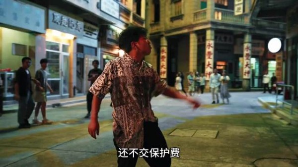 兄弟抢走他未婚妻，他跪着替局子，这港式江湖的真相，谁解？