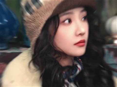 吴佳怡明艳系95花,演活明媚张扬
