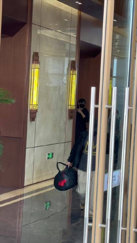 10.28凯哥平安到达义乌 横店王子回横店了