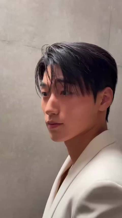 261028伞 - SONGEUN X BVLGARI EVENT
