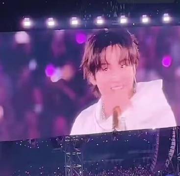 今天发型好乖啊 ‪261028 BTS世巡 巴西圣保罗演唱会DAY1‬ ‪